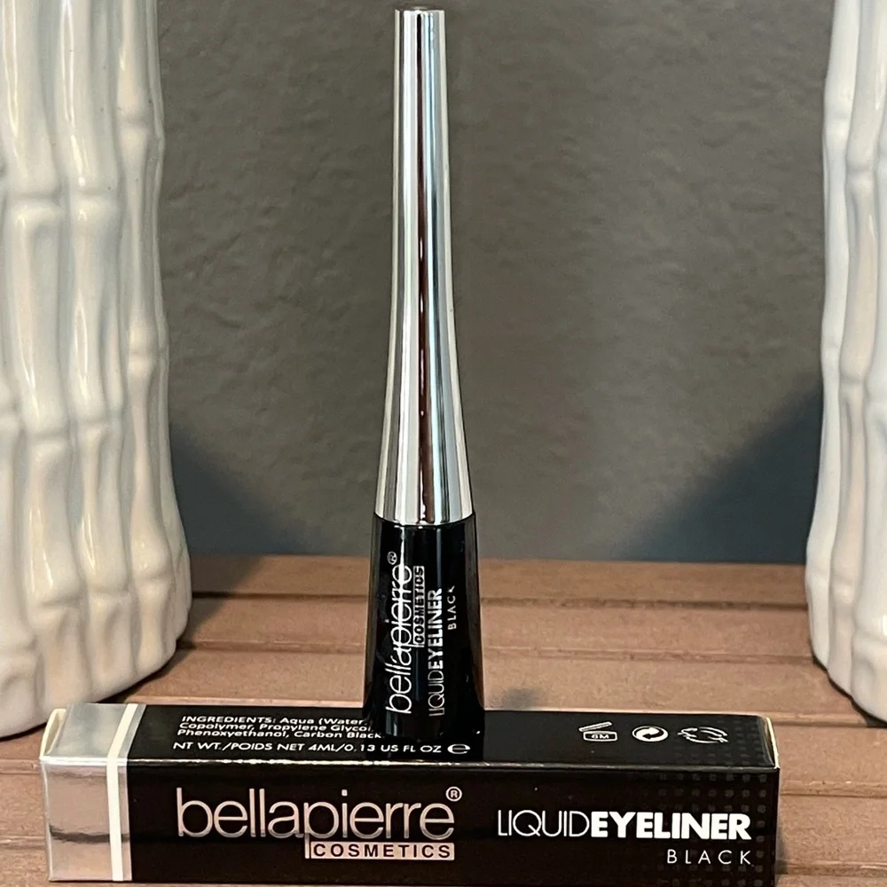 bella’pierre Liquid Eyeliner *Jet Black*